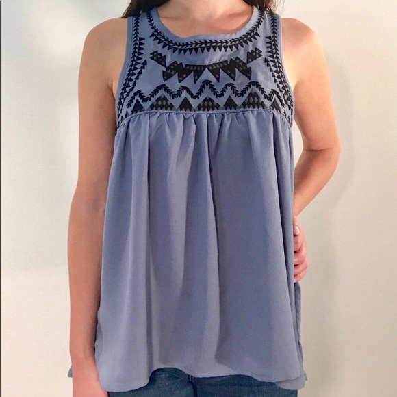 🆕 MiaoMiao - Babydoll Embroidery Stitched Top - Picture 3 of 7